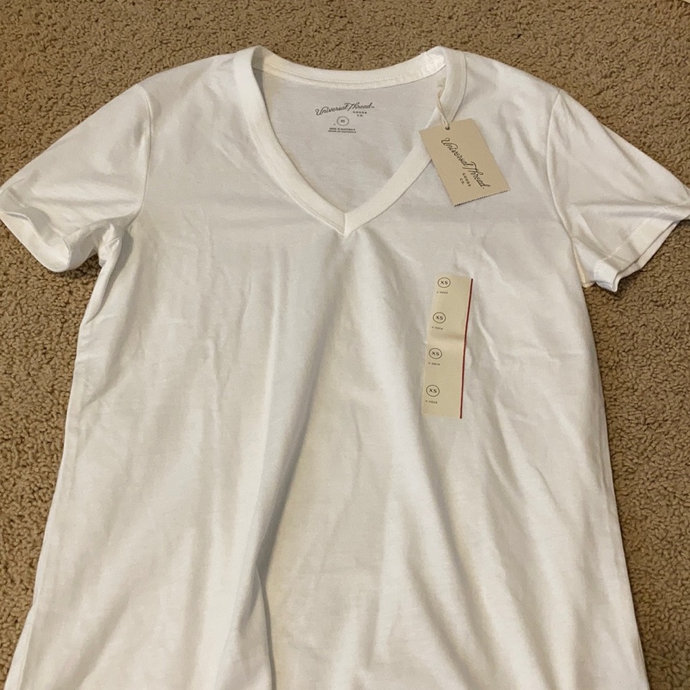 Universal threads white tee